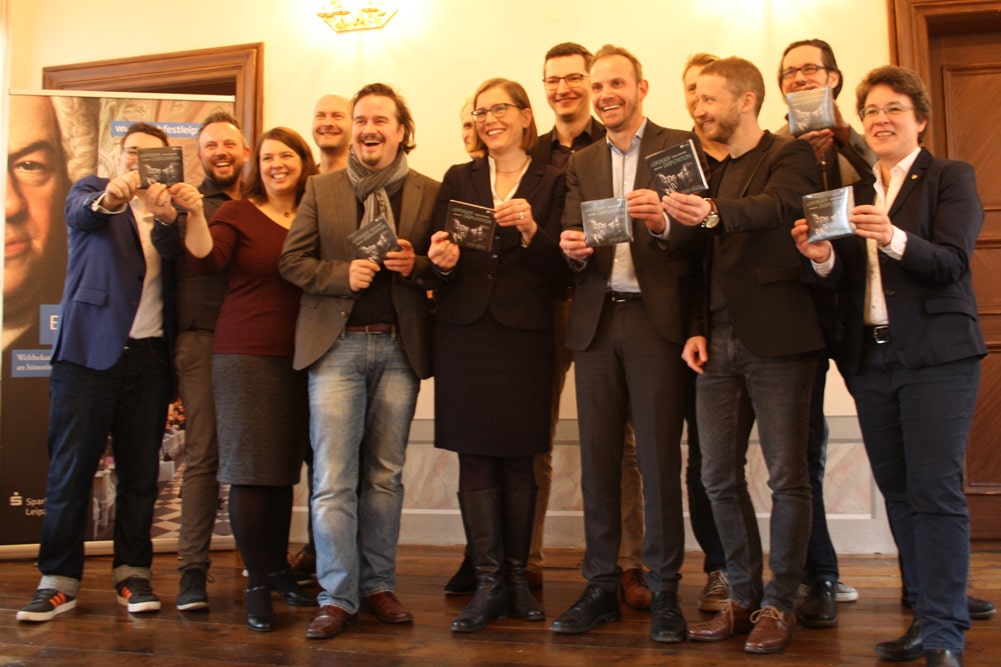 Singender Jubel: Die CD „Leipziger Disputation“ ist fertig. Foto: Ralf Julke