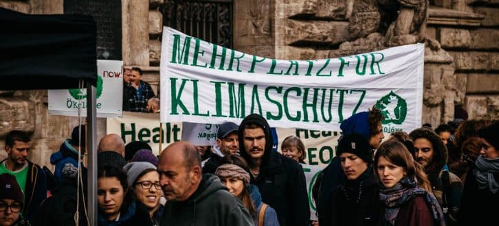 Demo am 30. Oktober 2019 vorm Neuen Rathaus. Foto: Tobias Möritz