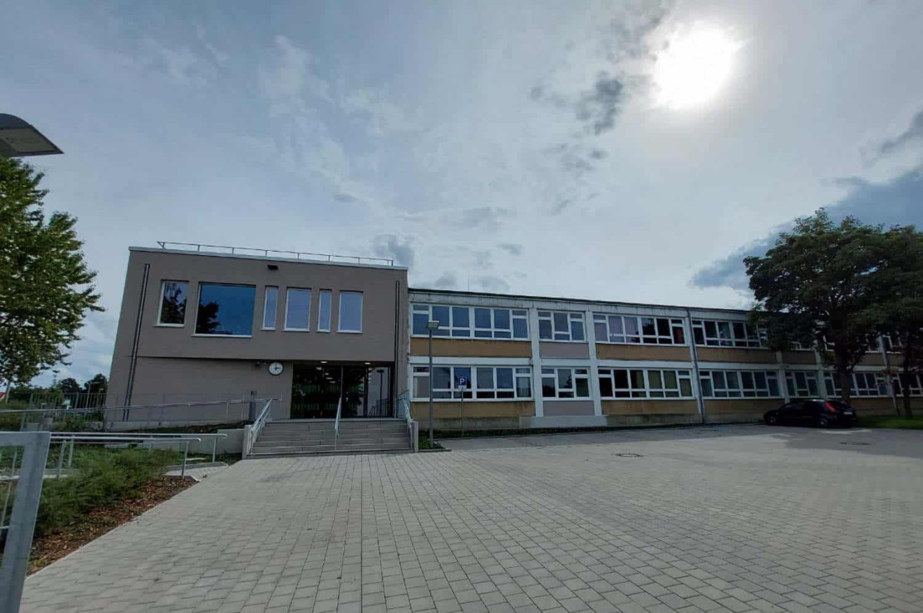 Oberschule Mölkau: Bildungsturm Und Aula-mensa-anbau Am Freitag 