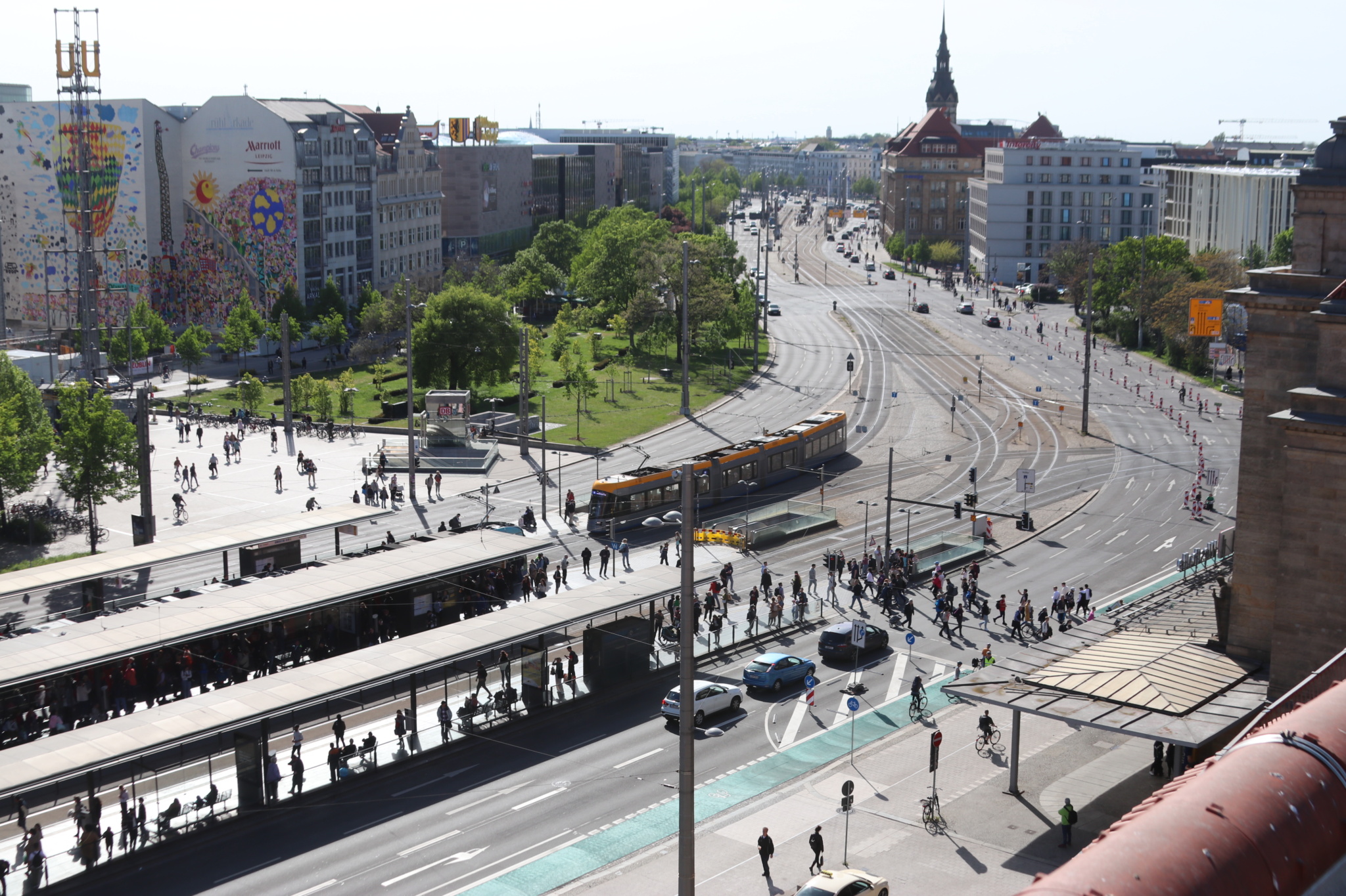 Verkehrskonflikte Auf Dem Innenstadtring: Vorm Hauptbahnhof Zeigt Die ...