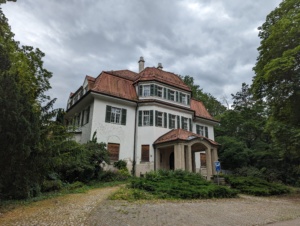 Haus im Robert-Koch-Park.