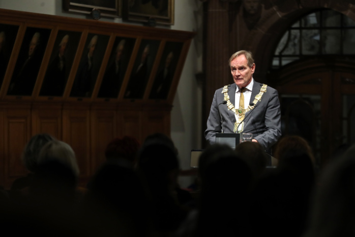 Oberbürgermeister Burkhard Jung (SPD). Verleihung des Louise-Otto-Peters Preises am 12.11.2024 im Festsaal des Alten Rathauses Leipzig. Foto: Jan Kaefer