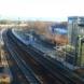 Blick auf die S-Bahn-Station Leutzsch mit einem Teil des künftigen Stadtquariers auf der rechten Seite. Foto: Ralf Julke