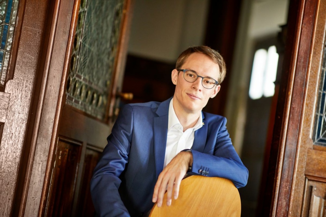 Thomasorganist Johannes Lang. Foto: Tobias Tanzyna