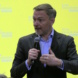 FDP-Chef Christian Lindner am 16. Januar im Westbad in Leipzig, ins Mikrofon sprechend.